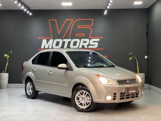 FORD FIESTA 1.6 MPI CLASS SEDAN 8V FLEX 4P MANUAL FORD FIESTA 1.6 MPI CLASS SEDAN 8V FLEX 4P MANUAL